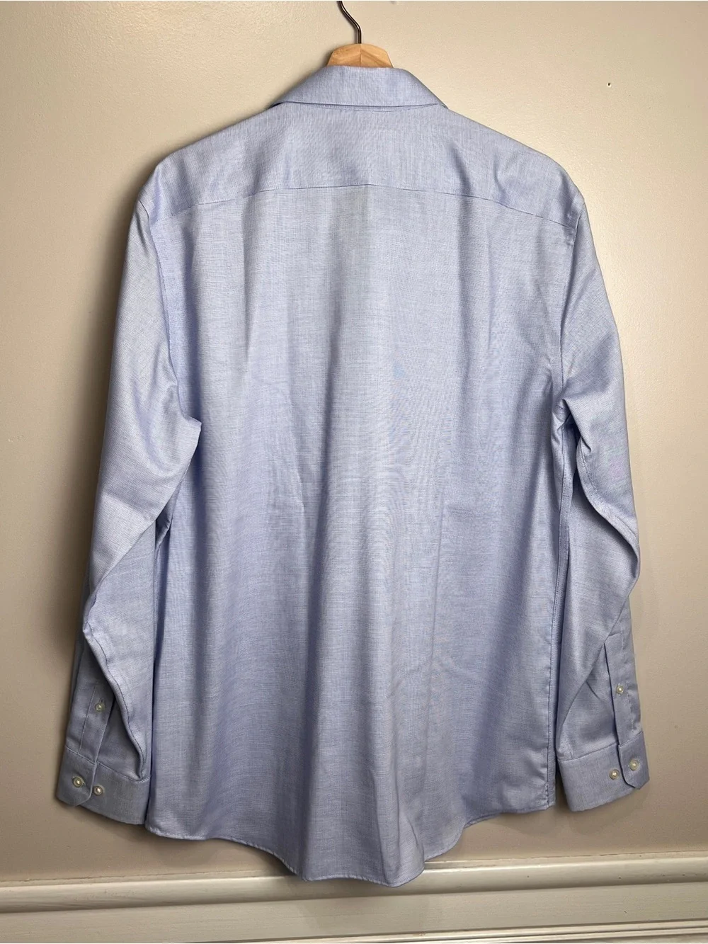 Banana Republic Men's Slim Fit Dress Shirt Light Blue Long Sleeve Size L, EUC